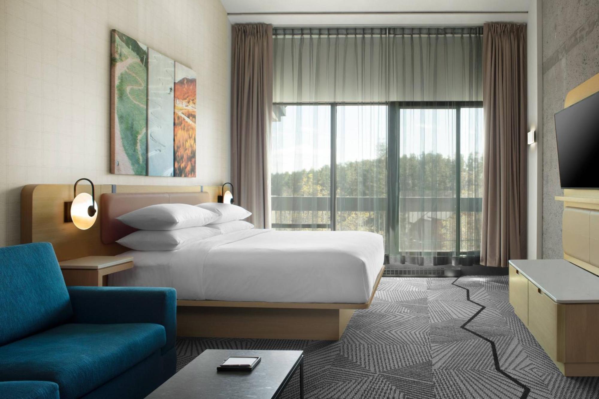 Delta Hotels By Marriott Mont Sainte-Anne, Resort & Convention Center Бопре Экстерьер фото