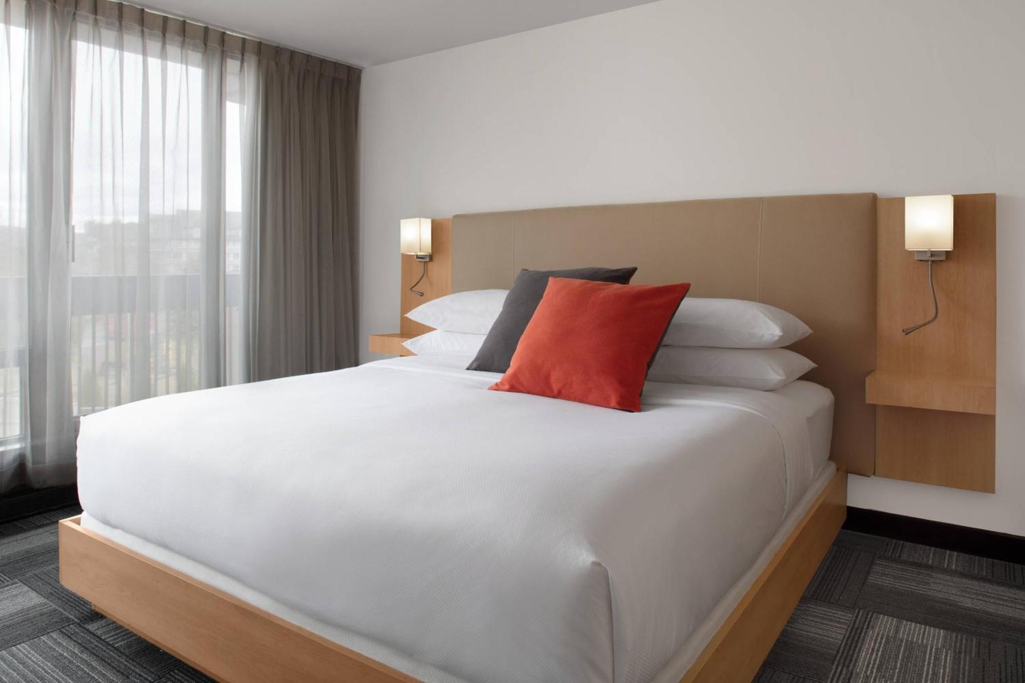 Delta Hotels By Marriott Mont Sainte-Anne, Resort & Convention Center Бопре Экстерьер фото