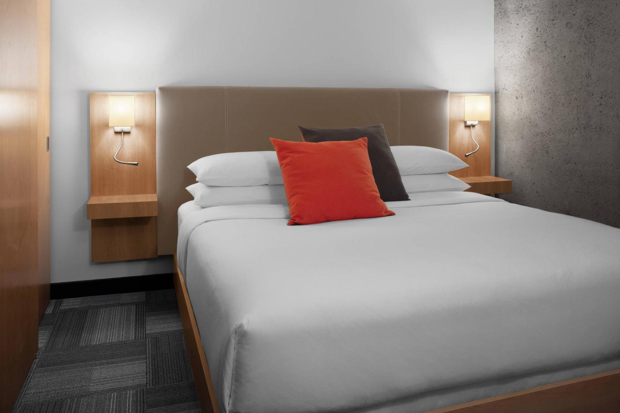 Delta Hotels By Marriott Mont Sainte-Anne, Resort & Convention Center Бопре Экстерьер фото