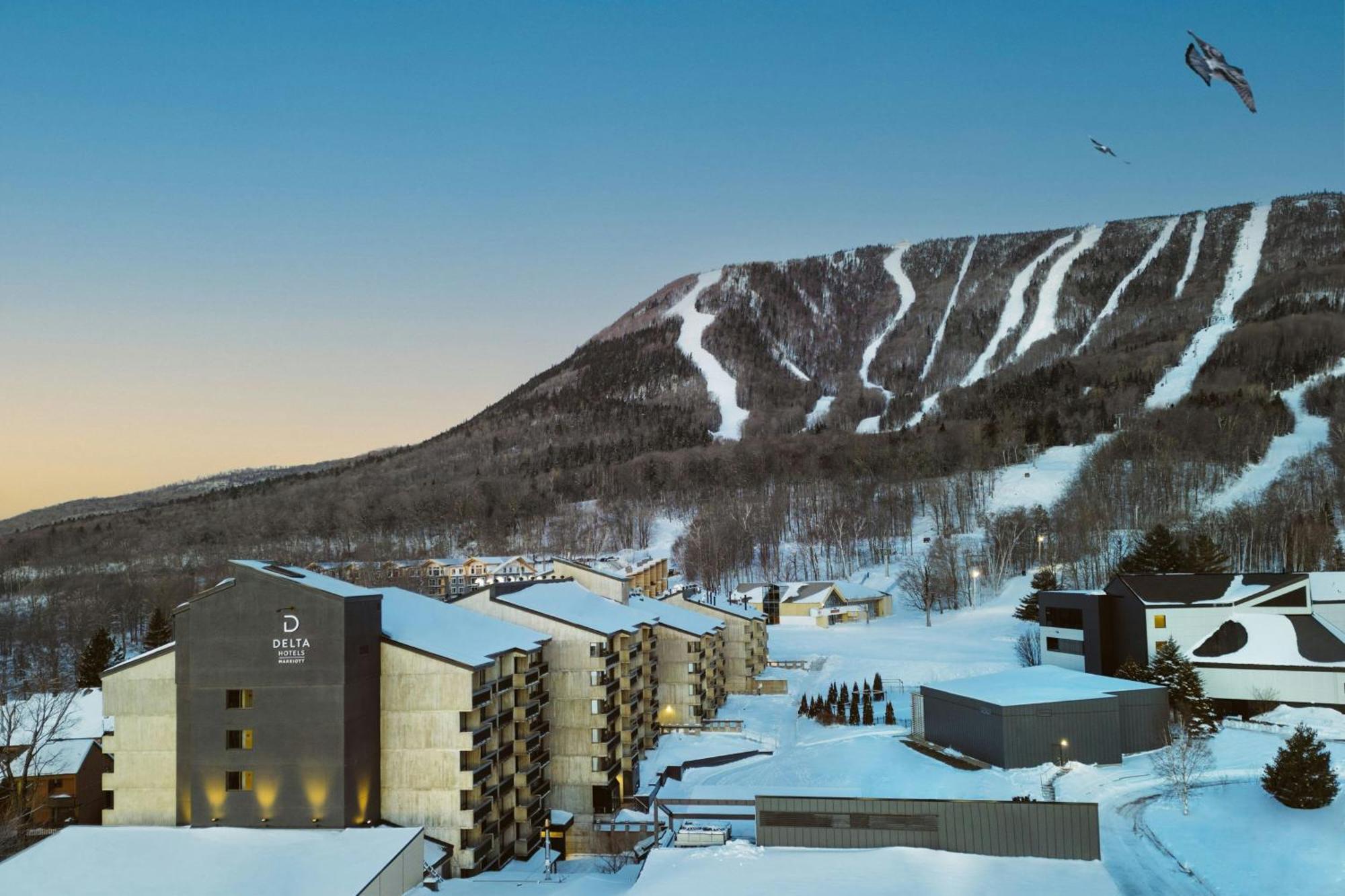 Delta Hotels By Marriott Mont Sainte-Anne, Resort & Convention Center Бопре Экстерьер фото